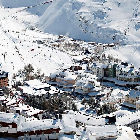 Apartamentos Sierra Nevada Pie De Pistas 3000 מראה חיצוני תמונה